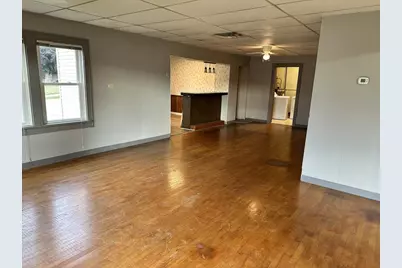 315 W Green Bay Street, Bonduel, WI 54107 - Photo 10