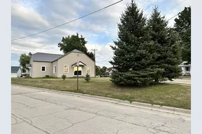 315 W Green Bay Street, Bonduel, WI 54107 - Photo 4