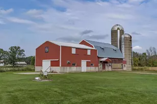 N7736 County Rd D, Bear Creek, WI 54922 - Photo 2