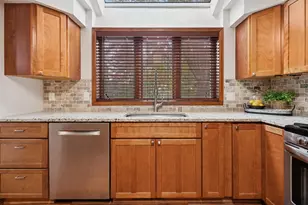 865 Portside Ct, Oshkosh, WI 54901 - Photo 10