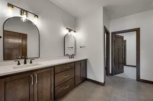 1617 N Honeysuckle Dr, De Pere, WI 54115 - Photo 22