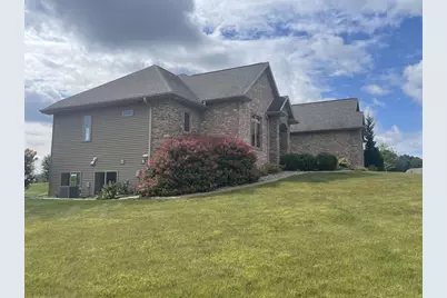 3200 Gray Hawk Trail, Suamico, WI 54313 - Photo 76