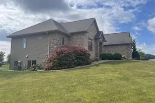 3200 Gray Hawk Trail, Suamico, WI 54313 - Photo 76