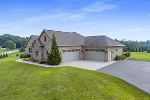 3200 Gray Hawk Trail, Suamico, WI 54313 - Photo 66