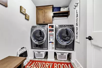 1726 Red Oak Street, Howard, WI 54313 - Photo 14