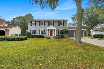 2931 Grande, Green Bay, WI 54301 - Photo 2