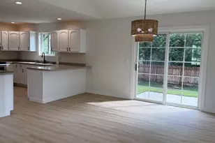 121 E Meadow Grove Blvd, Appleton, WI 54915 - Photo 4