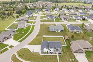 1015 Nutmeg Dr, De Pere, WI 54115 - Photo 44