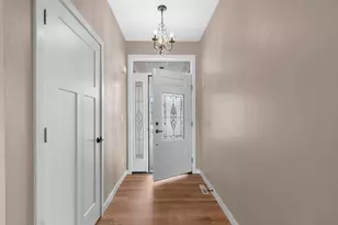 4884 Wyld Berry Wy, Hobart, WI 54155 - Photo 4