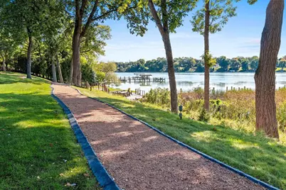 2755 Fox Run, Appleton, WI 54914 - Photo 48