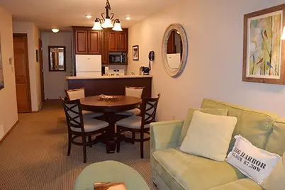 4940 Landmark Circle #3204, Egg Harbor, WI 54209 - Photo 8