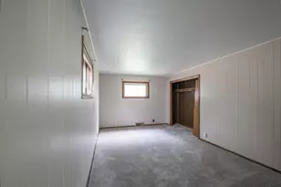 217 Randolph St, Mishicot, WI 54228 - Photo 8