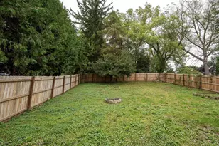 217 Randolph St, Mishicot, WI 54228 - Photo 4