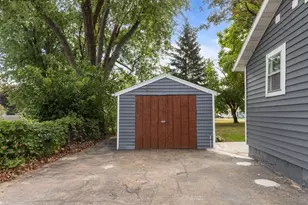 207 Darboy Rd, Combined Locks, WI 54113 - Photo 26