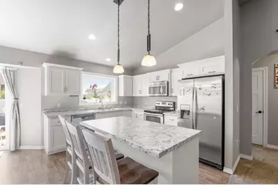 830 Roth Road, De Pere, WI 54115 - Photo 10