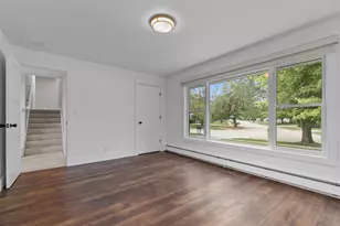 2180 White Swan Dr, Oshkosh, WI 54901 - Photo 18