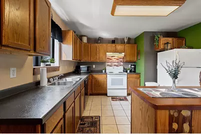 1150 Schabow Street, Gresham, WI 54128 - Photo 10