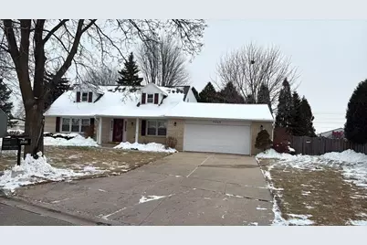 2045 Kassner Drive, Green Bay, WI 54304 - Photo 2