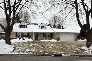 2045 Kassner Dr, Green Bay, WI 54304 - Photo 1