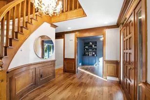2060 Wintergreen Ct, Green Bay, WI 54304 - Photo 4