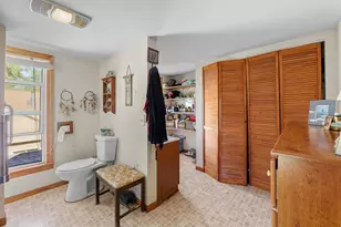 714 Madison St, Beaver Dam, WI 53916 - Photo 10