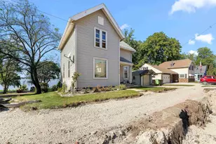 714 Madison St, Beaver Dam, WI 53916 - Photo 22