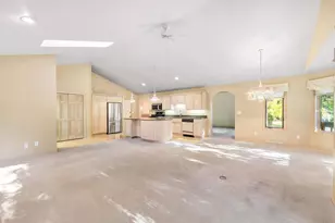 1601 Rustic Oaks Ct, Green Bay, WI 54301 - Photo 16