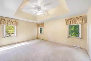 1601 Rustic Oaks Ct, Green Bay, WI 54301 - Photo 18