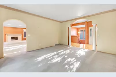 1601 Rustic Oaks Court, Green Bay, WI 54301 - Photo 6