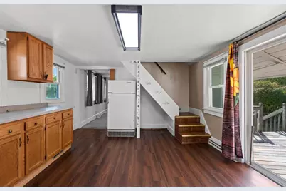 817 N Irwin Avenue, Green Bay, WI 54302 - Photo 4