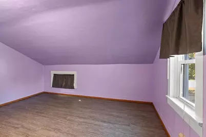 817 N Irwin Avenue, Green Bay, WI 54302 - Photo 14