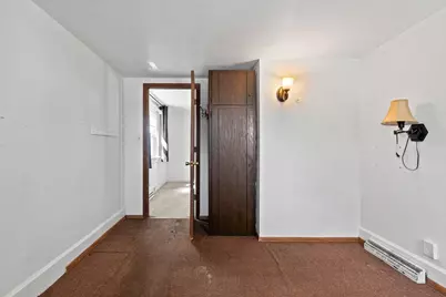 817 N Irwin Avenue, Green Bay, WI 54302 - Photo 10