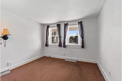 817 N Irwin Avenue, Green Bay, WI 54302 - Photo 8