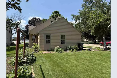 2200 Oregon Street, Oshkosh, WI 54902 - Photo 36
