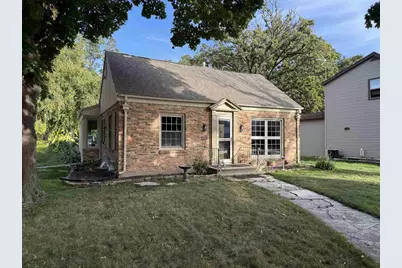 2200 Oregon Street, Oshkosh, WI 54902 - Photo 1