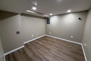 2200 Oregon St, Oshkosh, WI 54902 - Photo 24