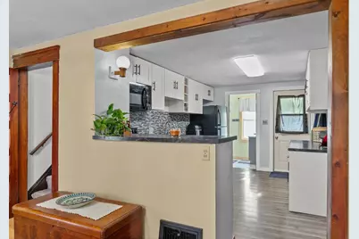 514 E Beacon Avenue, New London, WI 54961 - Photo 4