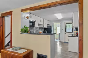 514 E Beacon Ave, New London, WI 54961 - Photo 4