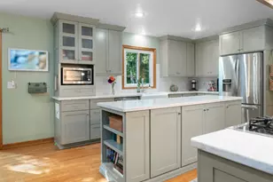 4551 Choctaw Trail, Green Bay, WI 54313 - Photo 6