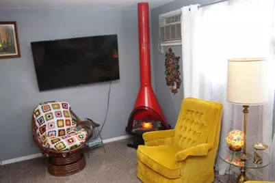 1106 S 7th Street #1, Sheboygan, WI 53081 - Photo 8