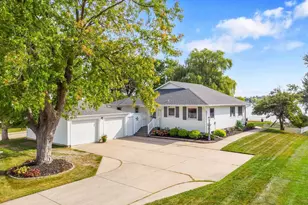 2159 Early St, Green Bay, WI 54304 - Photo 1