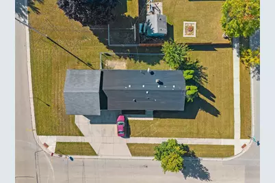 1807 Lincoln Street, Marinette, WI 54143 - Photo 6