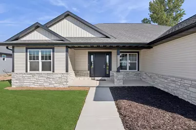 1338 Highland Ridge Drive, De Pere, WI 54115 - Photo 2