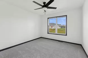 1338 Highland Rdg Dr, De Pere, WI 54115 - Photo 28