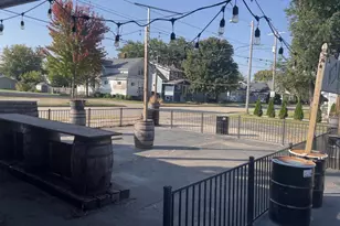 1429 S Main St, Oshkosh, WI 54902 - Photo 10