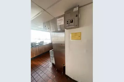 1429 S Main Street, Oshkosh, WI 54902 - Photo 16