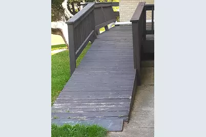 5730 N Ballard Road, Appleton, WI 54913 - Photo 2