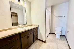 2034 Red Fox Ln, Kaukauna, WI 54130 - Photo 12