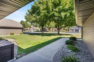 83 Spencer Village Ct, Appleton, WI 54914 - Photo 8