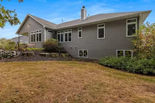 3327 Largo Ridge Dr, Green Bay, WI 54311 - Photo 50